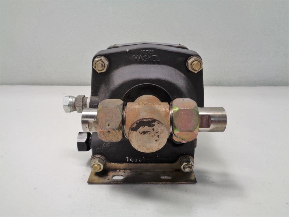 Haskel Air Driven Fluid Pump AW-35,  35:1 Ratio, 150 PSI, 1/2" NPT